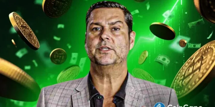 Is the Bitcoin Top In? Raoul Pal Signals Higher Liquidity Cycle Despite Market Selloff