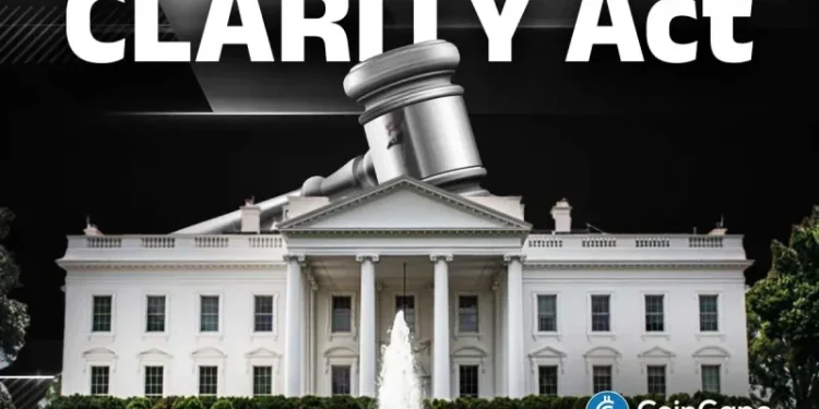 White House Proposes Stablecoin Rewards Compromise as CLARITY Act Odds Drop to 44%